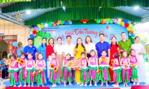Ngày hội đến trường của Bé